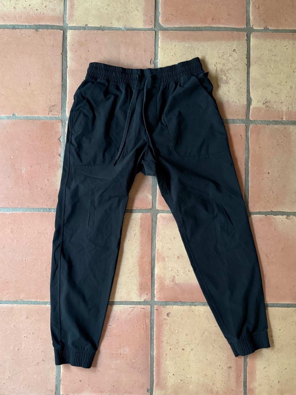 Lululemon Black Men's Jogger Sweatpants